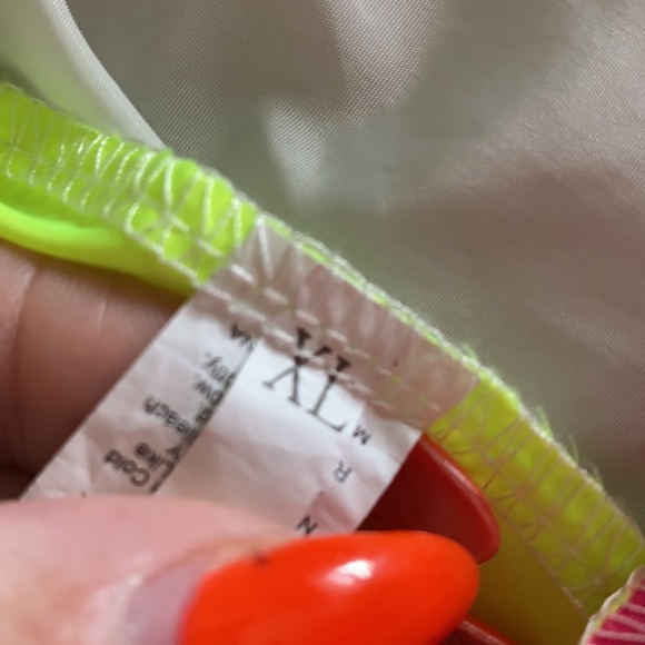 Women’s XL 2 piece set neon colors pink and green - Picture 3 of 5